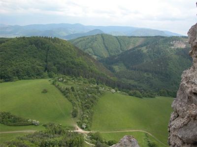 neu-per-25-07-033233.jpg