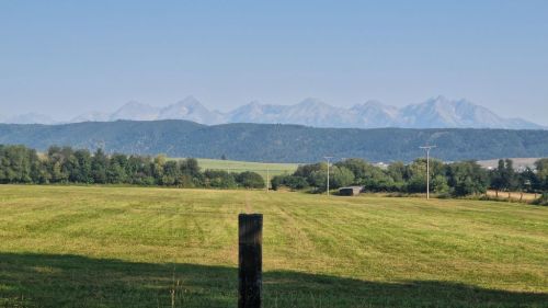 20260804_081513_blick_auf_die_hohe_tatra.jpg